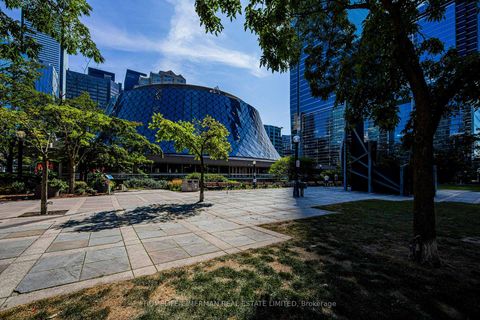 Photo 23 at 501 - 224 King Street W, Waterfront Communities C1, Toronto