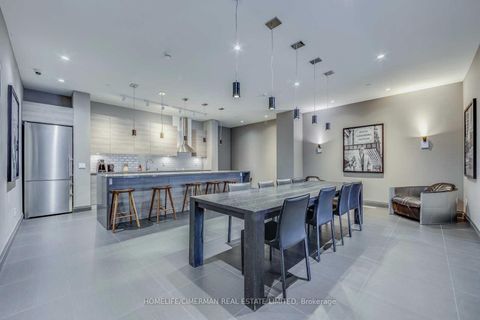 Photo 28 at 501 - 224 King Street W, Waterfront Communities C1, Toronto