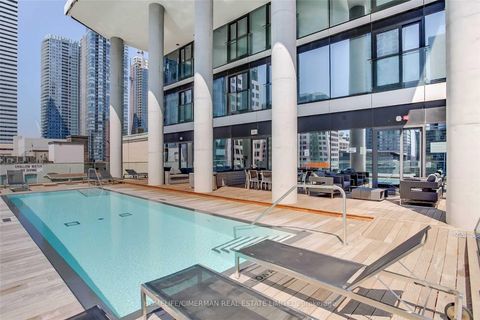Photo 29 at 501 - 224 King Street W, Waterfront Communities C1, Toronto