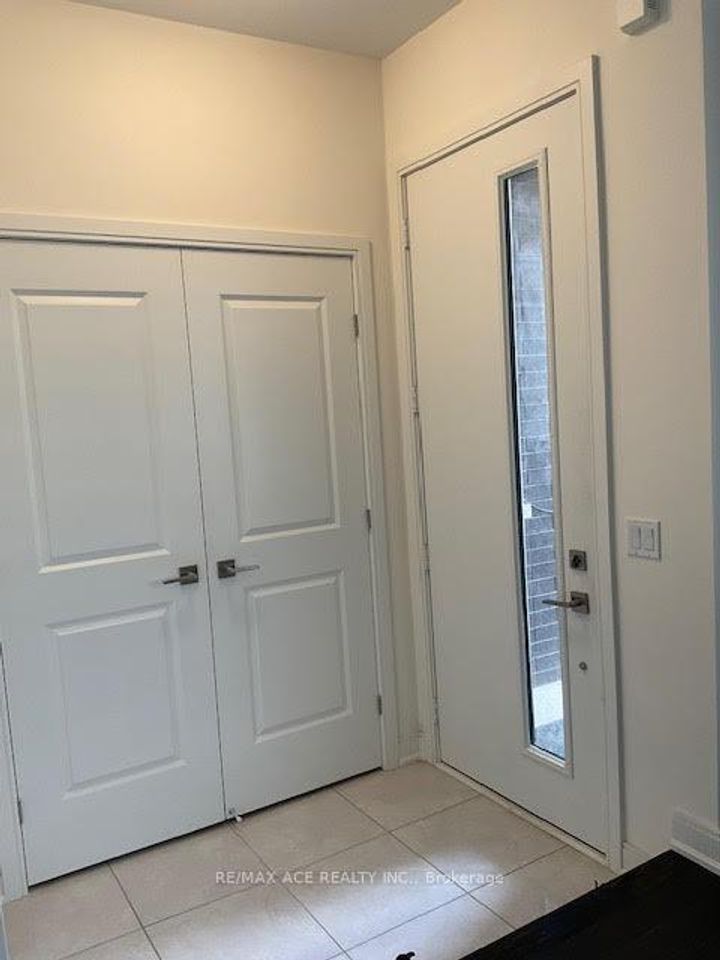 Photo 1 at 88 Pearman Crescent, Northwest Brampton, Brampton