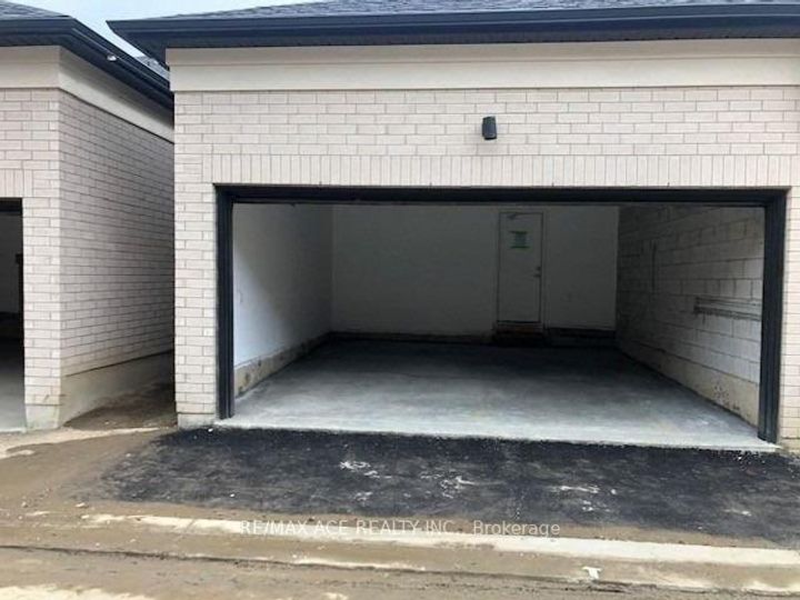 Photo 13 at 88 Pearman Crescent, Northwest Brampton, Brampton