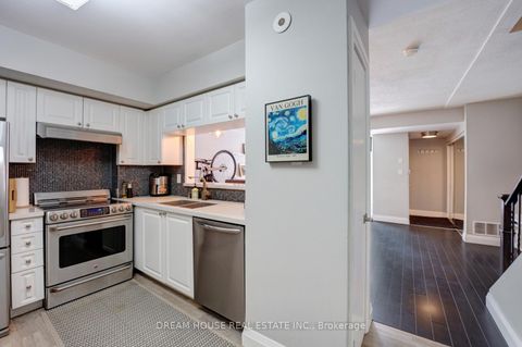 Photo 9 at 1008 - 5 Everson Drive, Willowdale East, Toronto