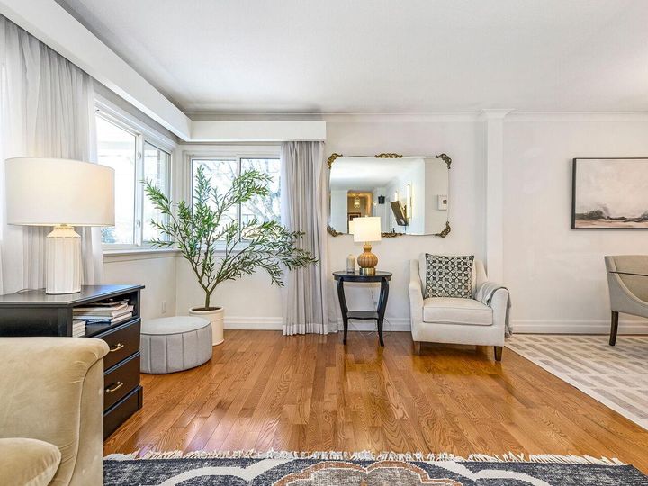 Photo 9 at 1602 Carletta Drive, Lakeview, Mississauga