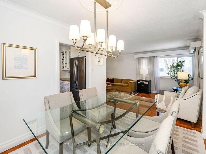 Photo 13 at 1602 Carletta Drive, Lakeview, Mississauga