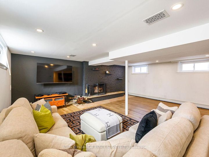 Photo 30 at 1602 Carletta Drive, Lakeview, Mississauga