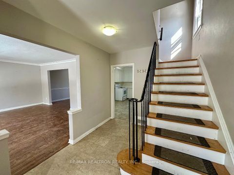 Photo 2 at 38 Southbourne Avenue, Westgate, Toronto