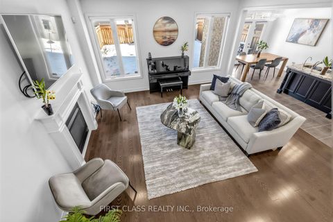 Photo 7 at 275 William Graham Drive, Rural Aurora, Aurora