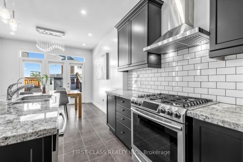 Photo 14 at 275 William Graham Drive, Rural Aurora, Aurora