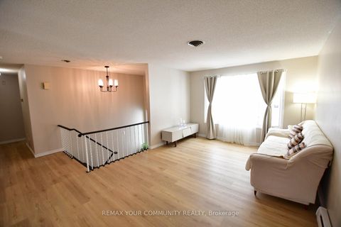 Photo 23 at 167 Little Avenue, Allandale Heights, Barrie