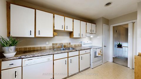 Photo 31 at 167 Little Avenue, Allandale Heights, Barrie