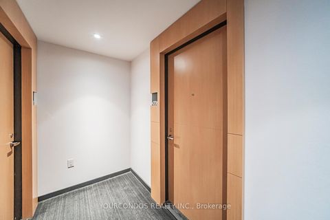 Photo 10 at 4206 - 11 Wellesley Street W, Bay Street Corridor, Toronto