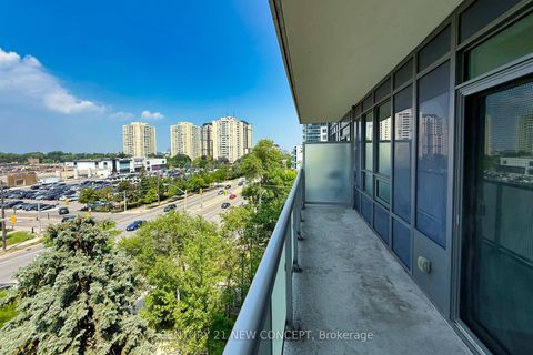 Photo 20 at 323 - 7 Kenaston Gardens, Bayview Village, Toronto