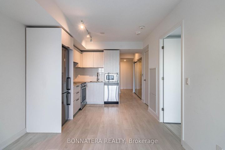 Photo 26 at 2113 - 501 Yonge Street, Yonge Corridor, Toronto