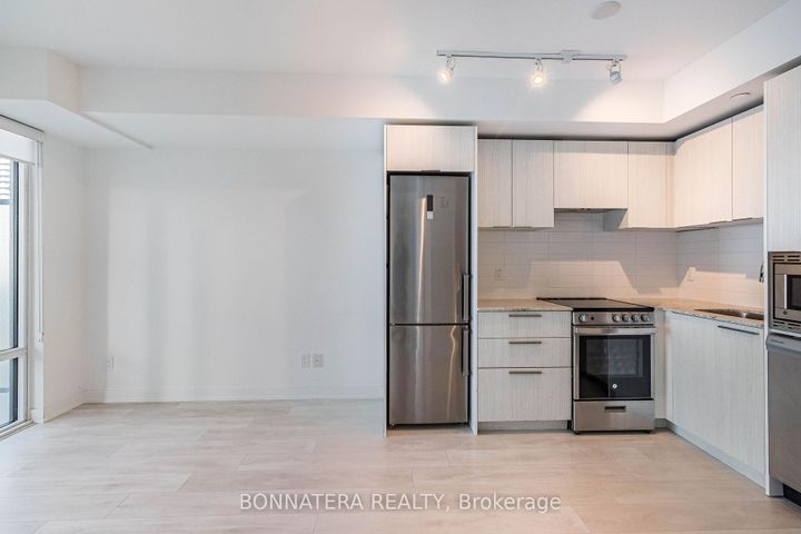 Photo 28 at 2113 - 501 Yonge Street, Yonge Corridor, Toronto