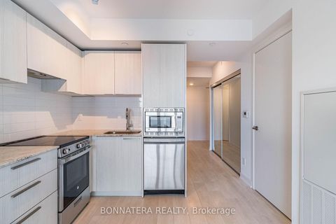 Photo 17 at 2113 - 501 Yonge Street, Yonge Corridor, Toronto