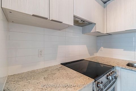 Photo 19 at 2113 - 501 Yonge Street, Yonge Corridor, Toronto