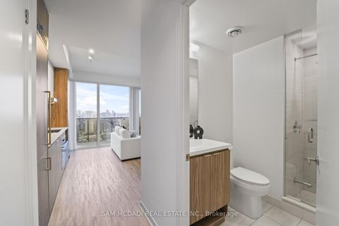 Photo 2 at 6005 - 55 Cooper Street, Waterfront Communities C8, Toronto