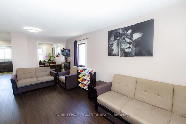 Photo 8 at 317 Britannia Avenue, Homeside, Hamilton