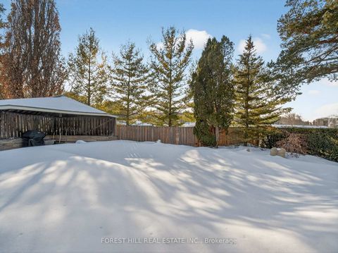 Photo 31 at 694 Conacher Drive, Newtonbrook East, Toronto