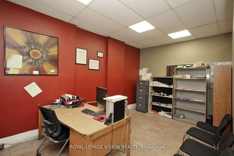 Photo 22 at 819 Pape Avenue, East York, Toronto