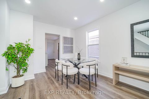 Photo 5 at 224 Aylesworth Avenue, Cliffside, Toronto