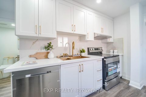 Photo 13 at 224 Aylesworth Avenue, Cliffside, Toronto