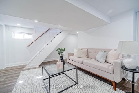 Photo 22 at 224 Aylesworth Avenue, Cliffside, Toronto