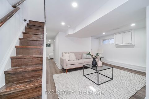 Photo 23 at 224 Aylesworth Avenue, Cliffside, Toronto