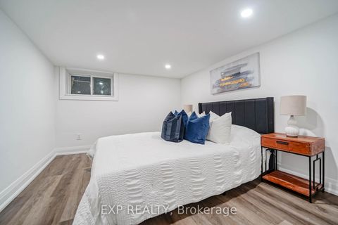 Photo 26 at 224 Aylesworth Avenue, Cliffside, Toronto