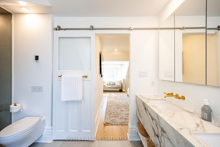 Photo 32 at 110 Grenadier Road, Swansea, Toronto