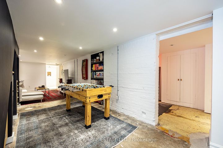 Photo 34 at 110 Grenadier Road, Swansea, Toronto