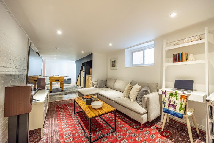 Photo 37 at 110 Grenadier Road, Swansea, Toronto