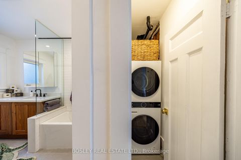 Photo 19 at 110 Grenadier Road, Swansea, Toronto