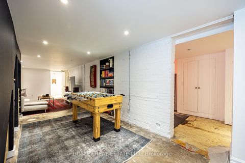 Photo 34 at 110 Grenadier Road, Swansea, Toronto