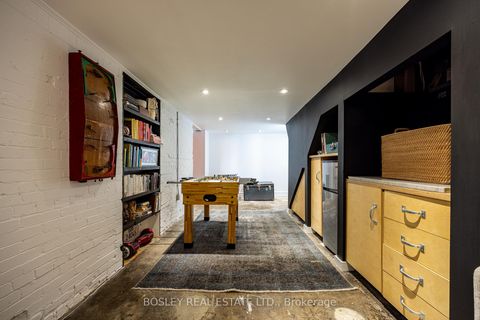 Photo 36 at 110 Grenadier Road, Swansea, Toronto