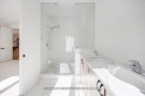 Photo 23 at 59 Stadacona Avenue, Sutton & Jackson's Point, Georgina