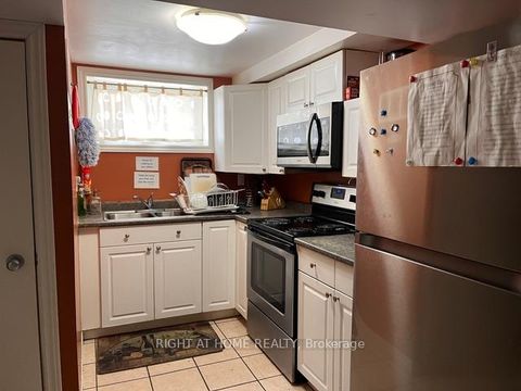 Photo 13 at 44 Bernick Drive, Grove East, Barrie