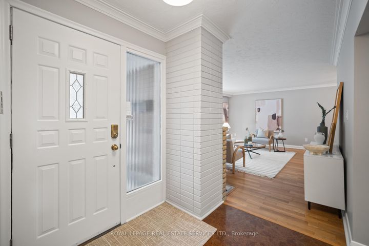 Photo 4 at 121 Elvaston Drive, Victoria Village, Toronto