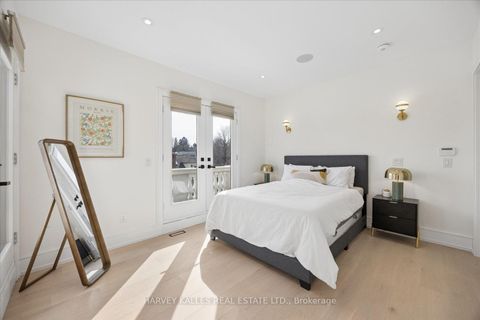 Photo 15 at 1202 Avenue Road, Lawrence Park South, Toronto