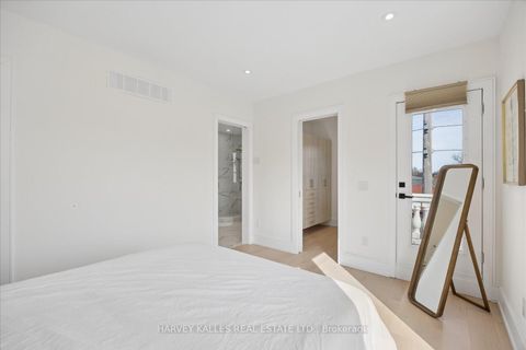 Photo 20 at 1202 Avenue Road, Lawrence Park South, Toronto