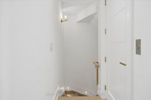 Photo 32 at 1202 Avenue Road, Lawrence Park South, Toronto