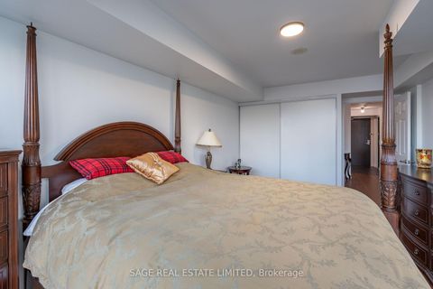 Photo 9 at 3712 - 19 Grand Trunk Crescent, Waterfront Communities C1, Toronto