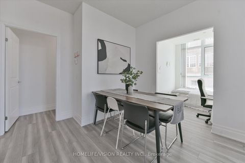 Photo 10 at 101 - 151 Upper Duke Crescent, Unionville, Markham