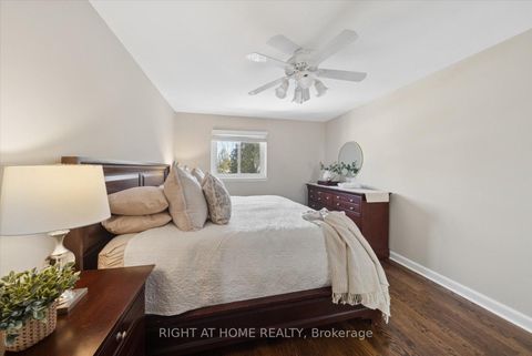 Photo 13 at 7 Banbury Court, Aurora Highlands, Aurora