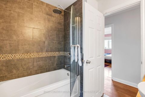 Photo 28 at 11 Urbandale Avenue, Newtonbrook East, Toronto