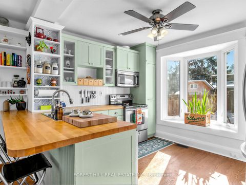 Photo 10 at 715 Sammon Avenue, East York, Toronto