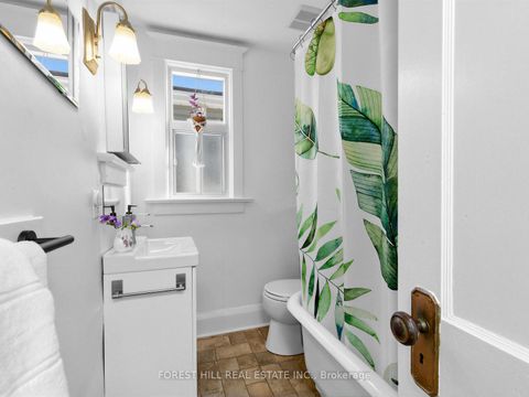 Photo 19 at 715 Sammon Avenue, East York, Toronto