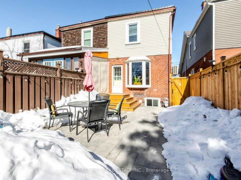 Photo 28 at 715 Sammon Avenue, East York, Toronto