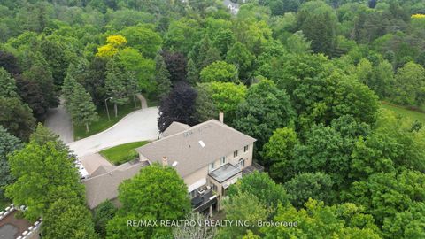 Photo 6 at 12 Moodie Drive, South Richvale, Richmond Hill