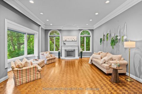 Photo 13 at 12 Moodie Drive, South Richvale, Richmond Hill